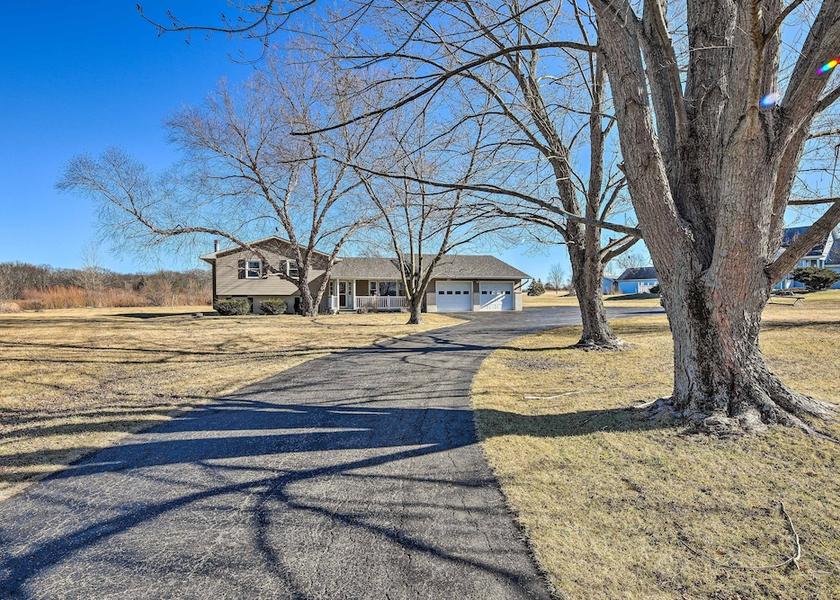 South Carolina Seneca Interior Entrance
