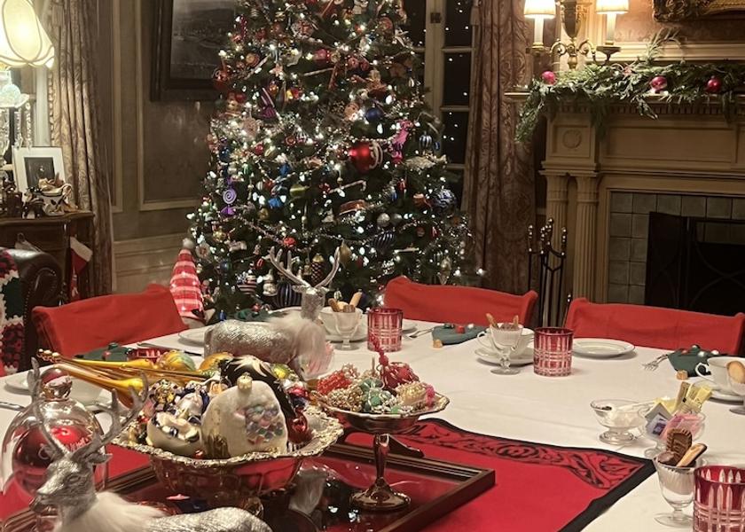 Oregon Pendleton Dining Area