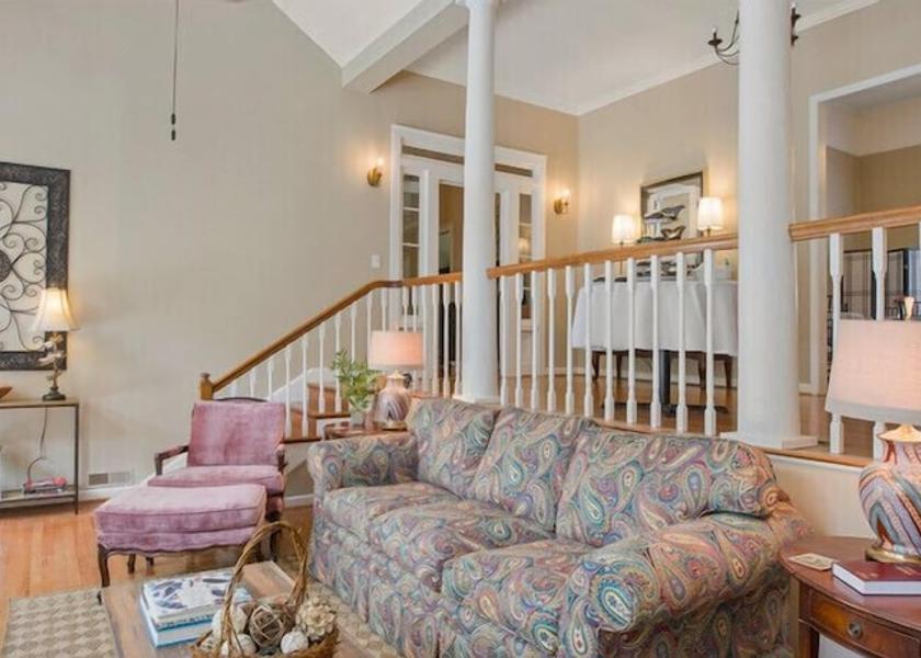 Oregon Pendleton Living Area