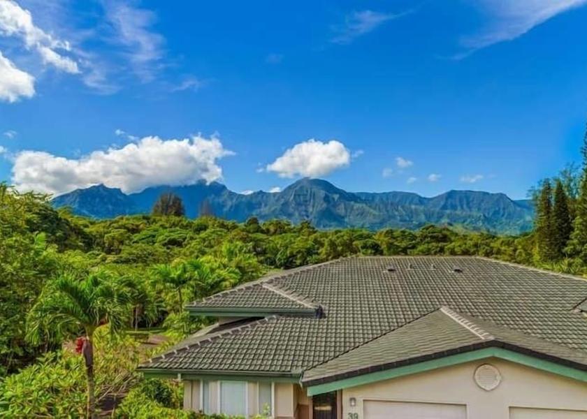 Hawaii Princeville Exterior Detail