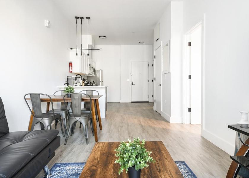 New Jersey Elizabeth Room