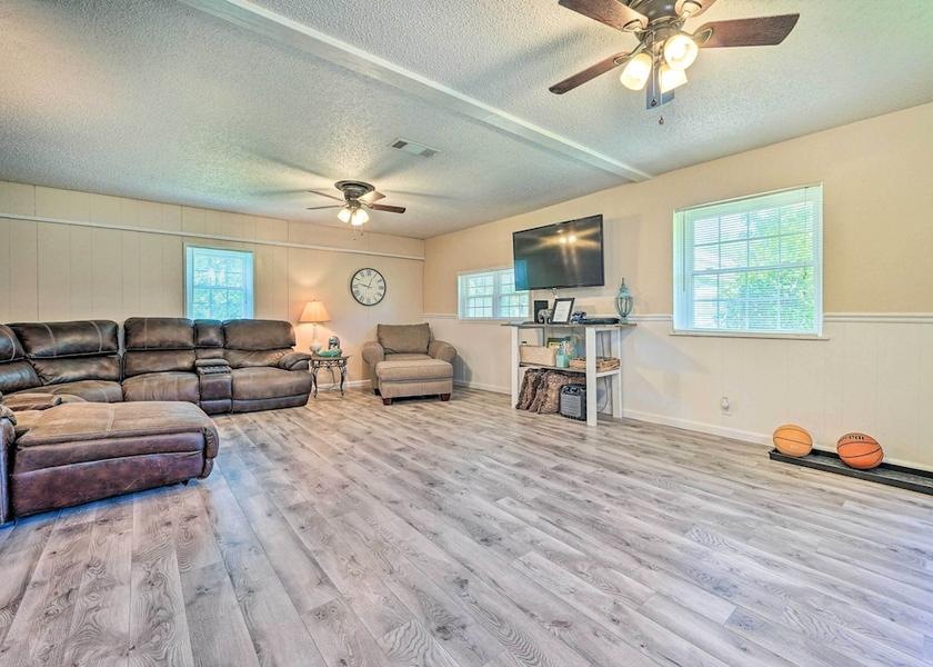 Tennessee Murfreesboro Interior Entrance