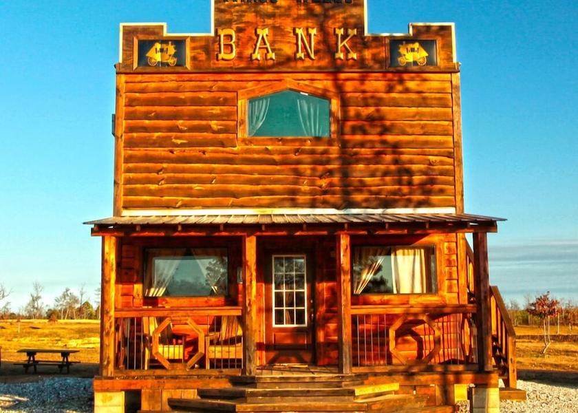 Tennessee Murfreesboro Room