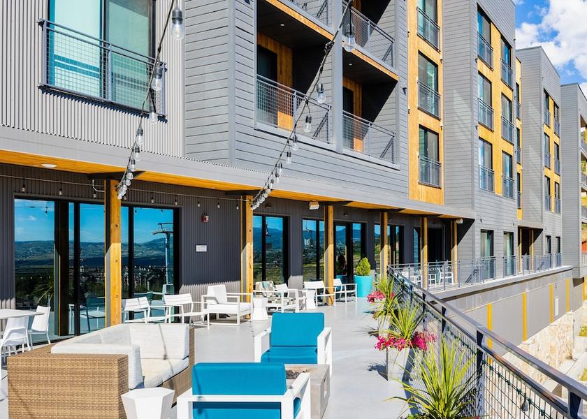 Kentucky Park City Balcony