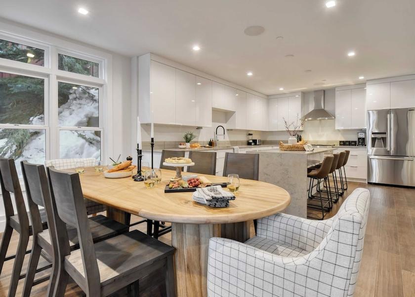 Kentucky Park City Interior Entrance