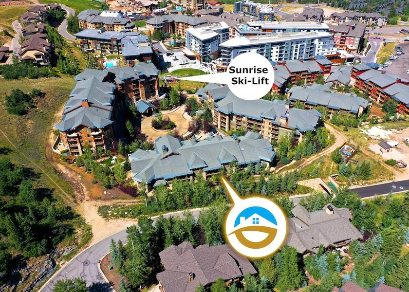 Kentucky Park City Exterior Detail