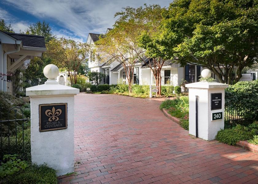 North Carolina Pittsboro Entrance