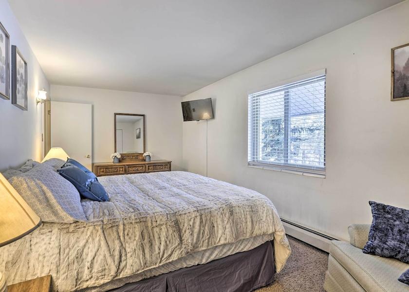 Colorado Dillon Interior Entrance