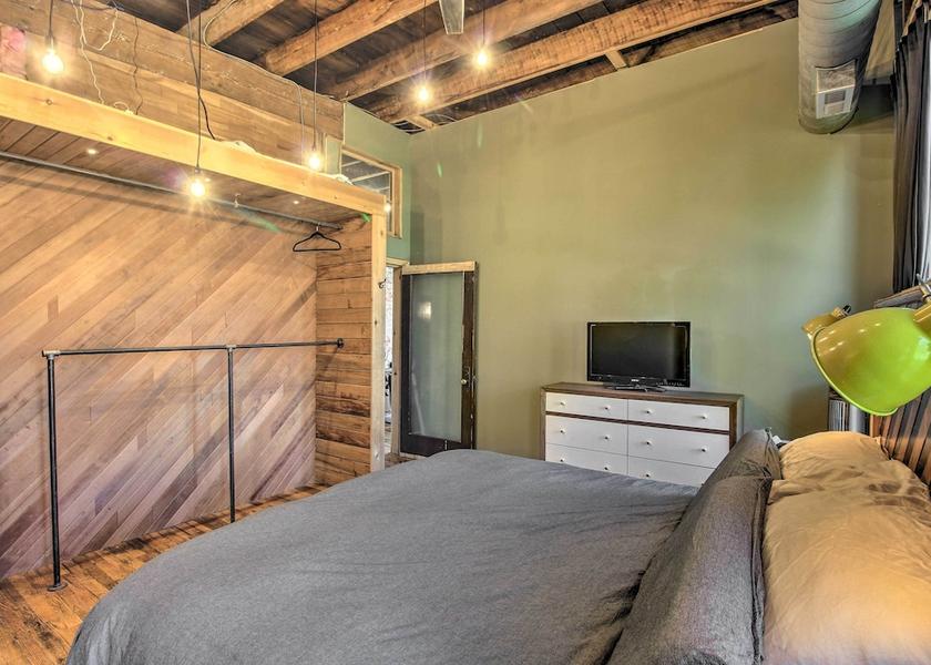 Kansas Kansas City Interior Entrance