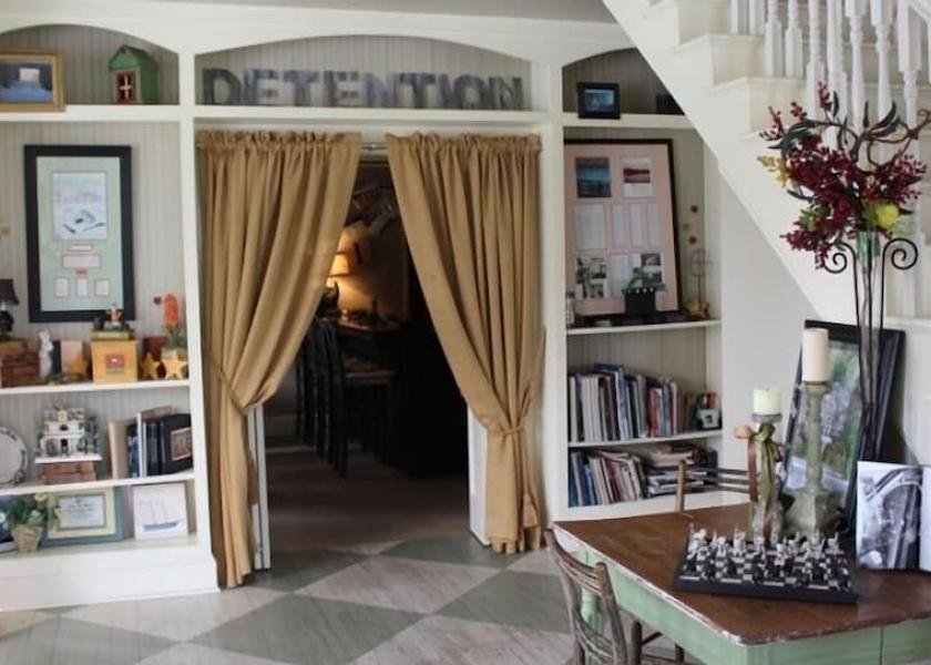 New Jersey Irvington Interior Entrance