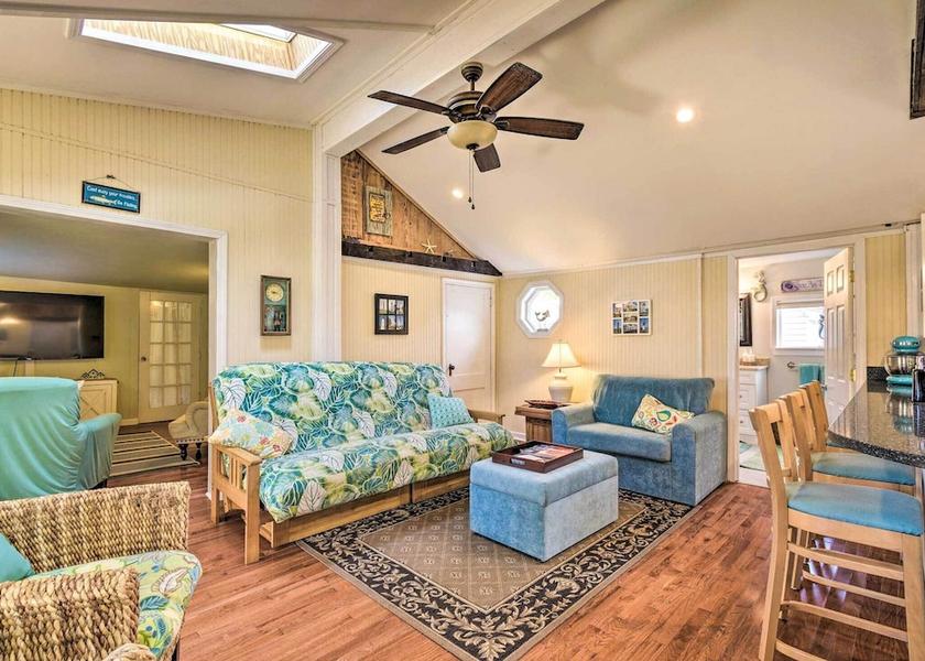 Ohio Kent Interior Entrance