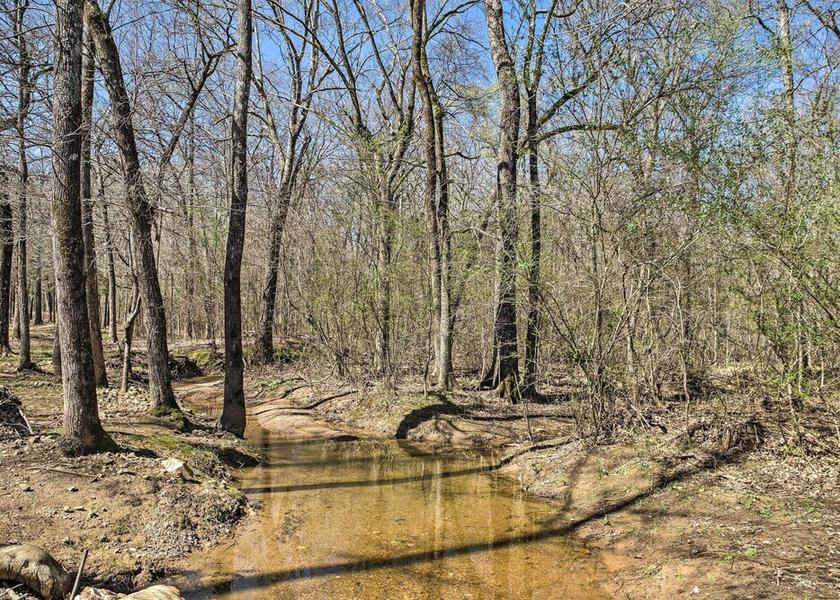 Oklahoma Broken Bow Interior Entrance