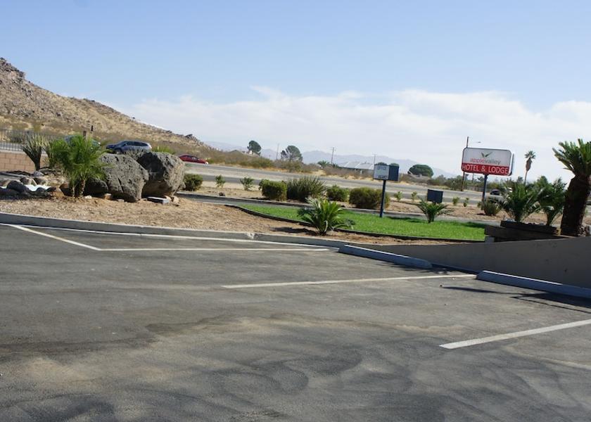California Apple Valley Exterior Detail