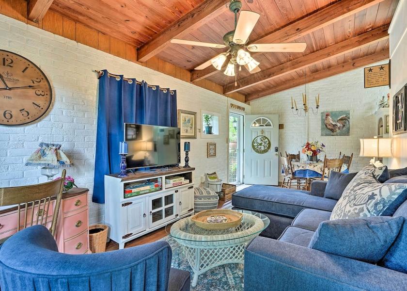 South Carolina Summerville Interior Entrance