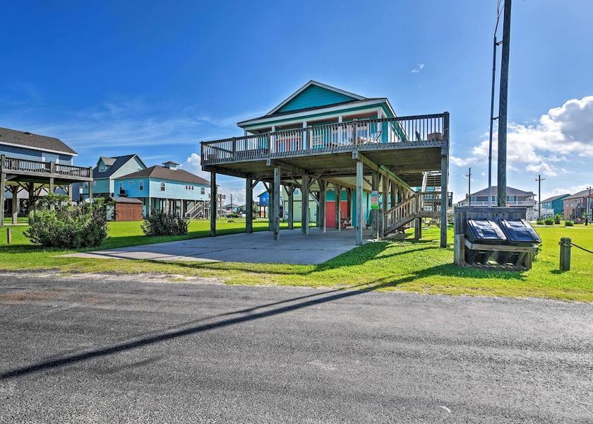 Texas Port Bolivar Interior Entrance