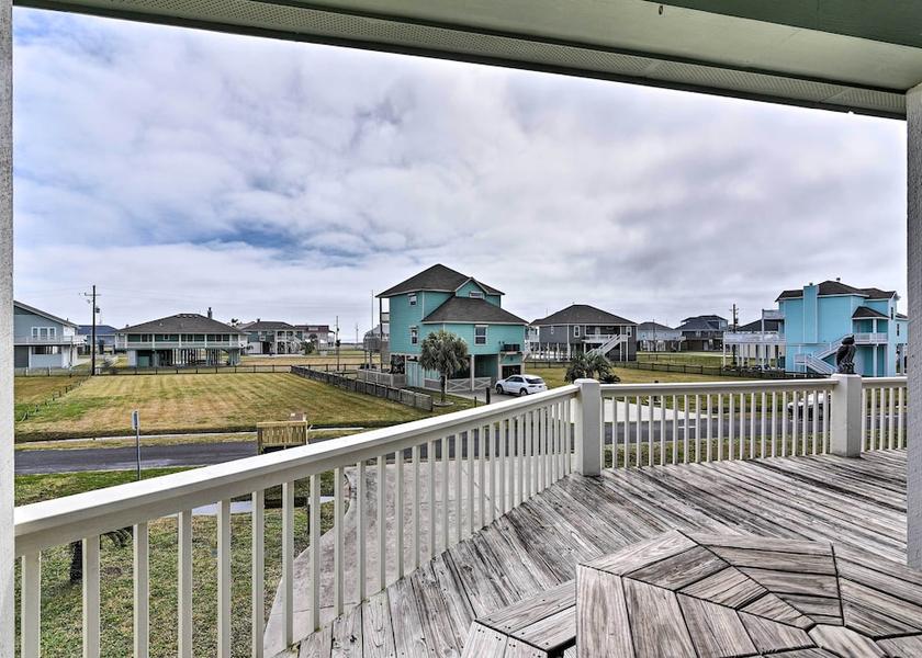 Texas Port Bolivar Interior Entrance