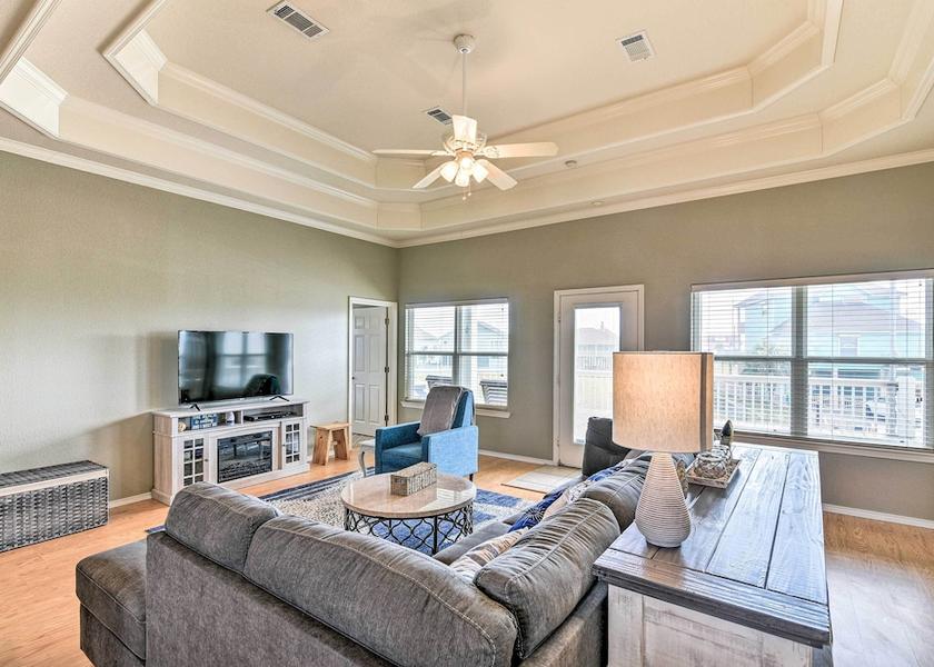 Texas Port Bolivar Interior Entrance