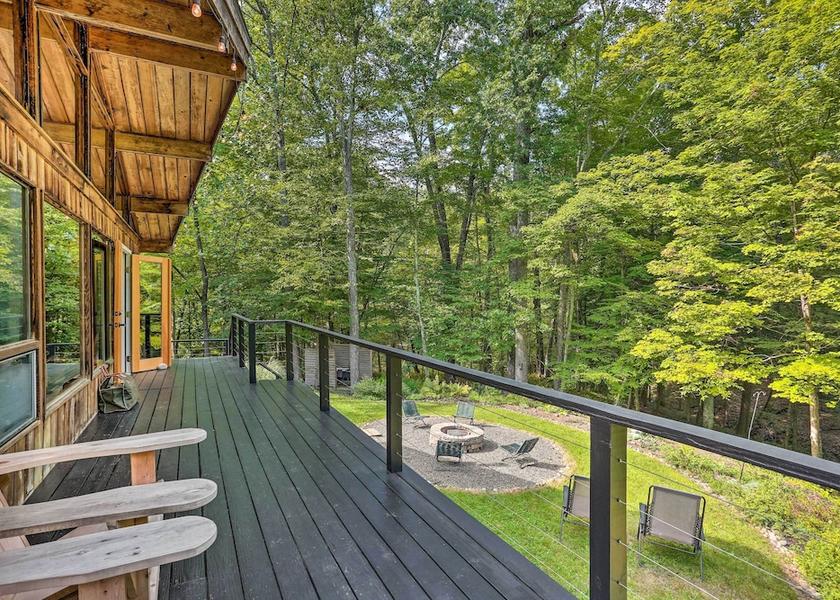 New York High Falls Interior Entrance