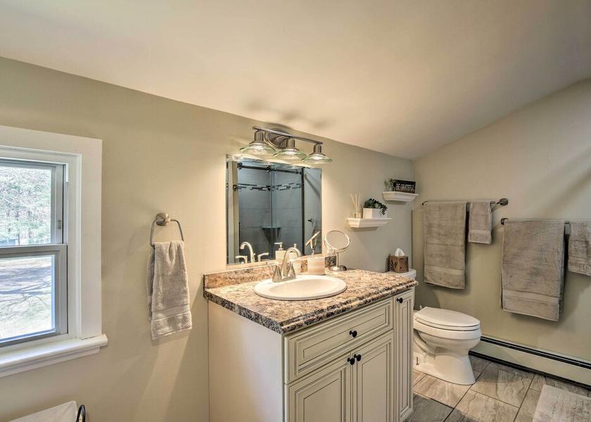 New York Pine Plains Interior Entrance