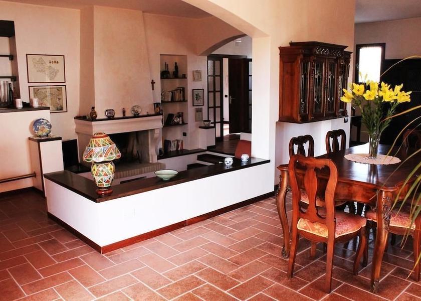 Sardinia Sant'Antioco Interior Entrance