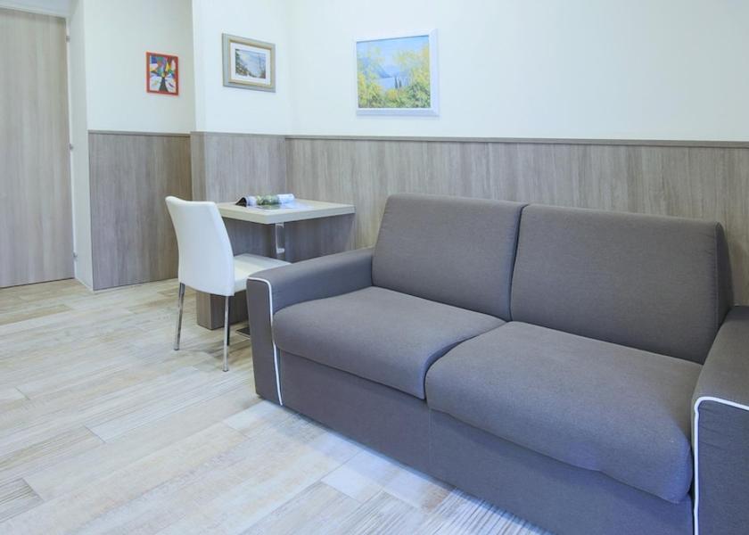 Lombardy San Fermo della Battaglia Room