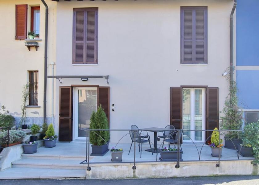 Lombardy San Fermo della Battaglia Room