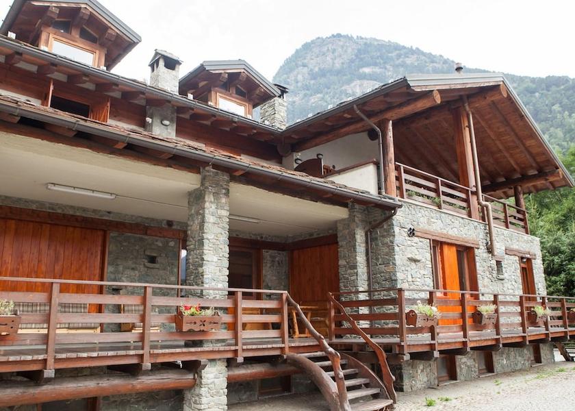 Valle d'Aosta Antey-Saint-Andre Room