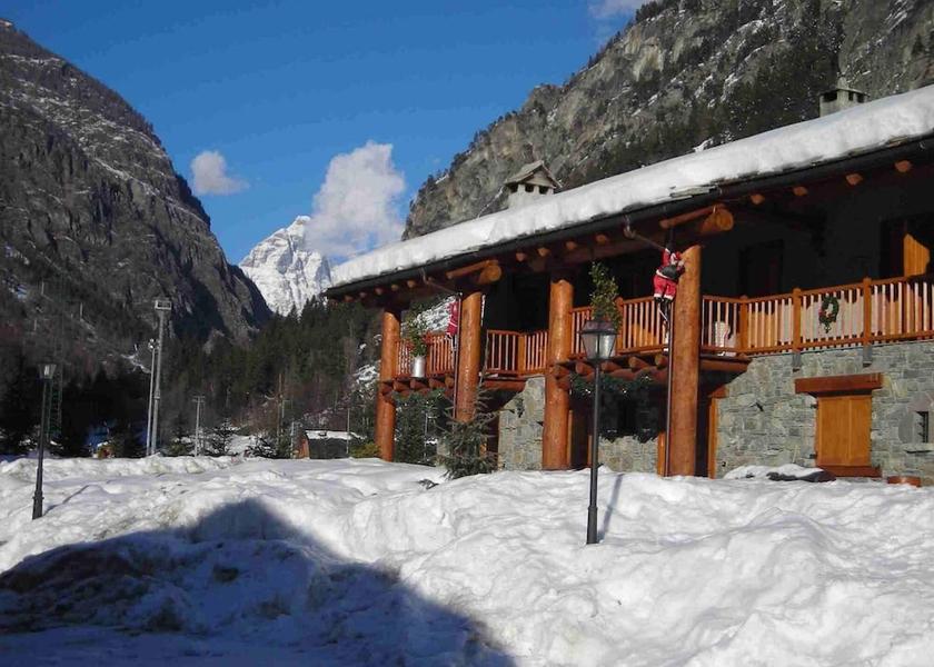 Valle d'Aosta Antey-Saint-Andre Room