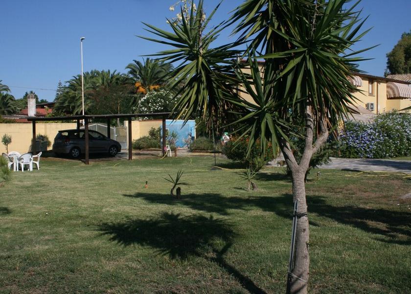 Sardinia Quartu Sant'Elena Property Grounds