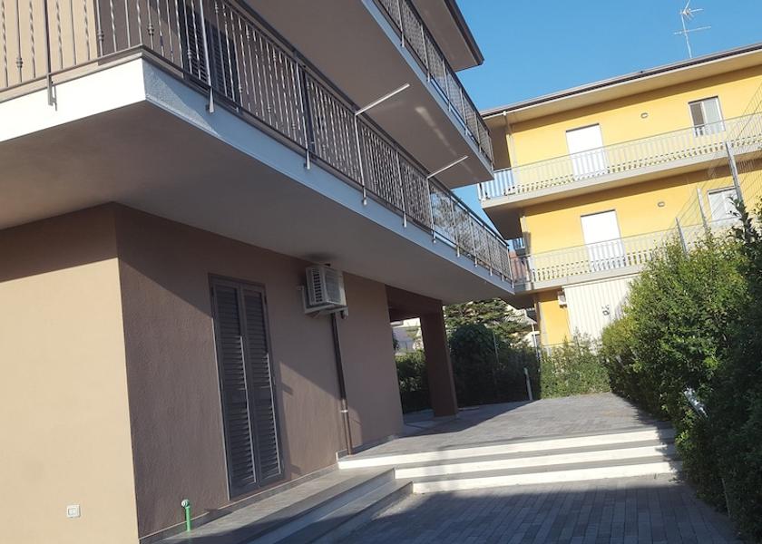 Sicily Motta Sant'Anastasia Exterior Detail