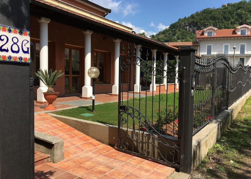 Lombardy Maccagno con Pino e Veddasca Exterior Detail