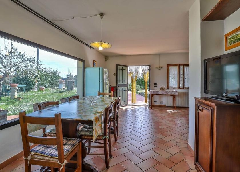 Tuscany Colle di Val d'Elsa In-Room Dining