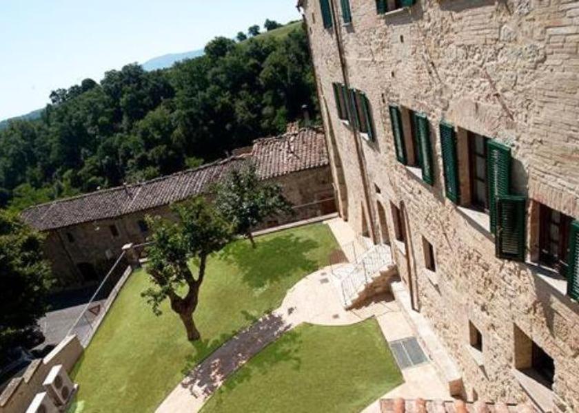 Tuscany Colle di Val d'Elsa Garden
