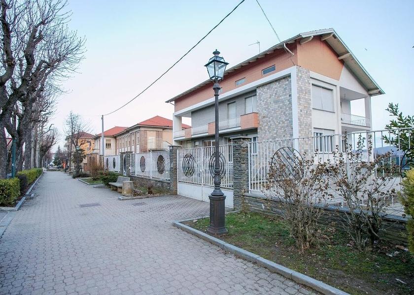 Piedmont Revello Exterior Detail