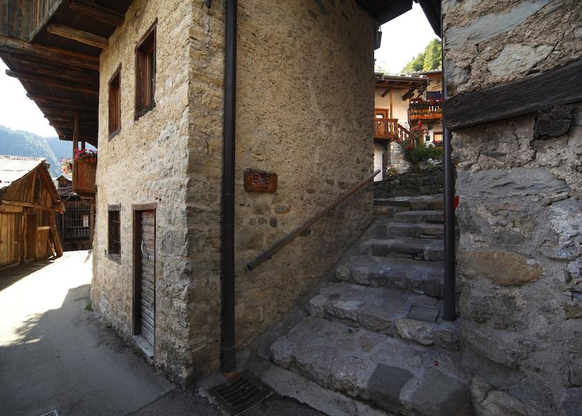 Veneto Val di Zoldo Exterior Detail