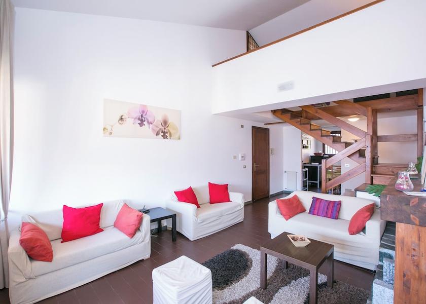 Lombardy Griante Living Area