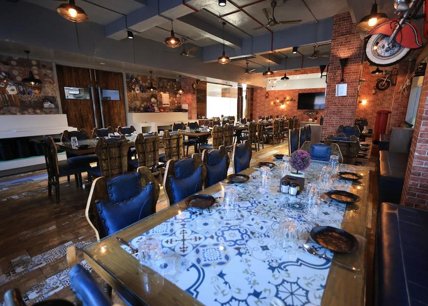 Maharashtra Akola Restaurant