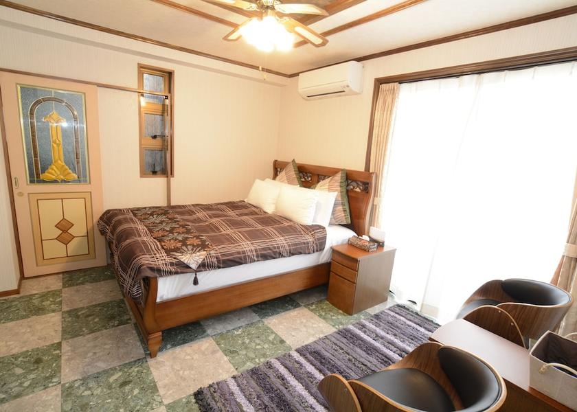  Okinawa Room