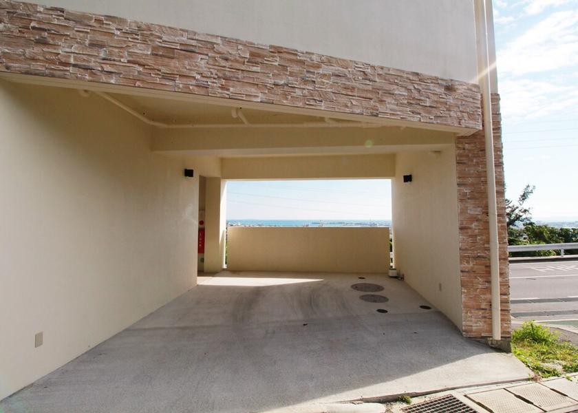  Okinawa Parking