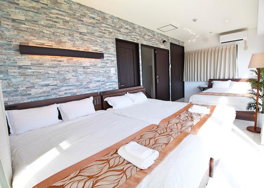  Okinawa Room