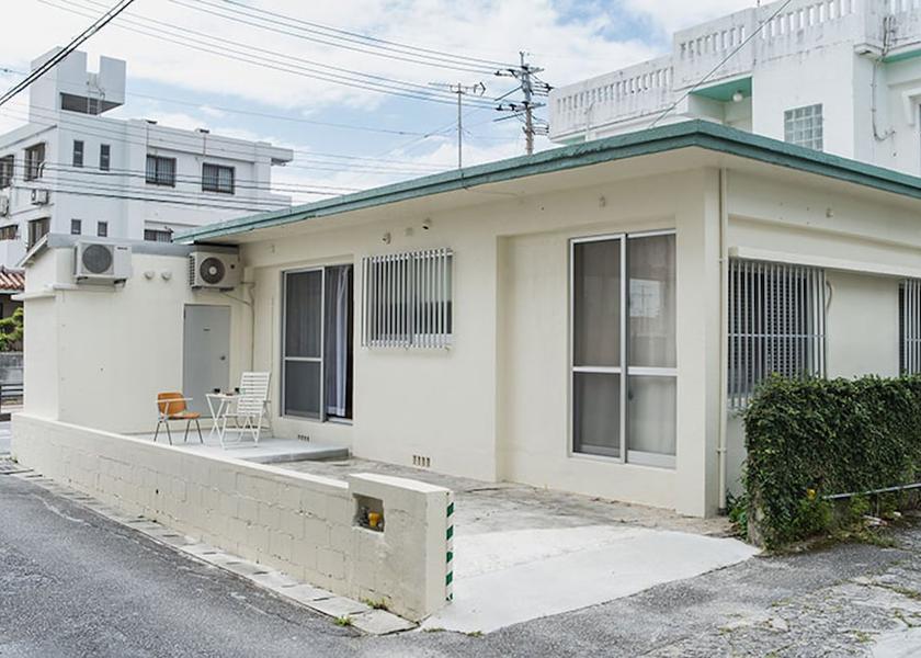  Okinawa Exterior Detail