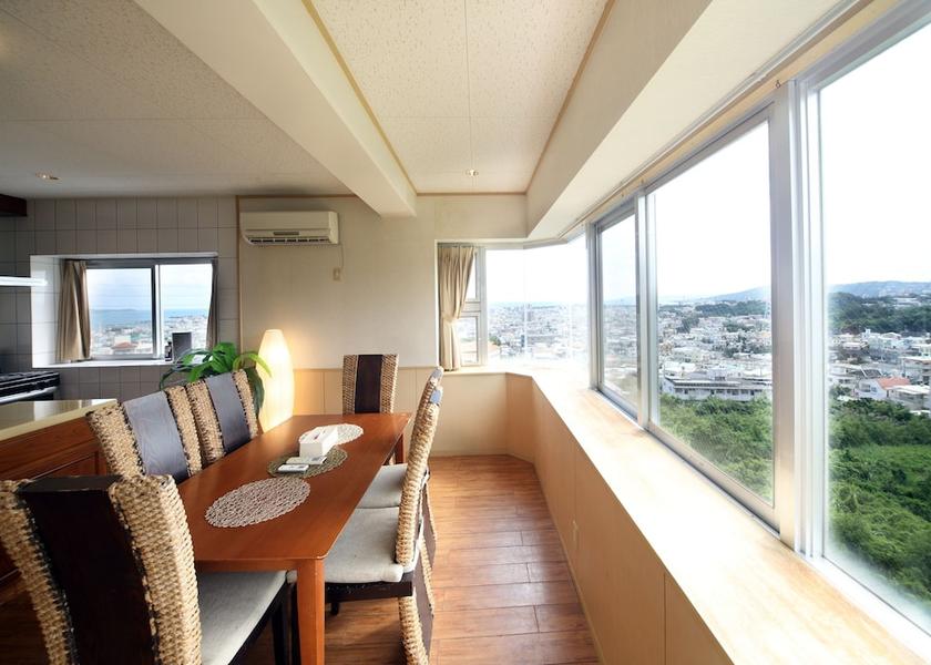  Okinawa Interior Entrance