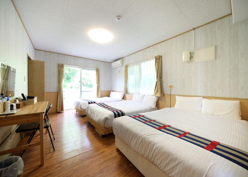  Okinawa Room