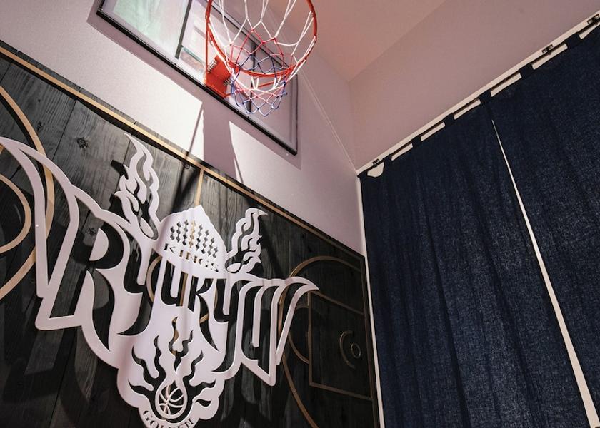  Okinawa Room