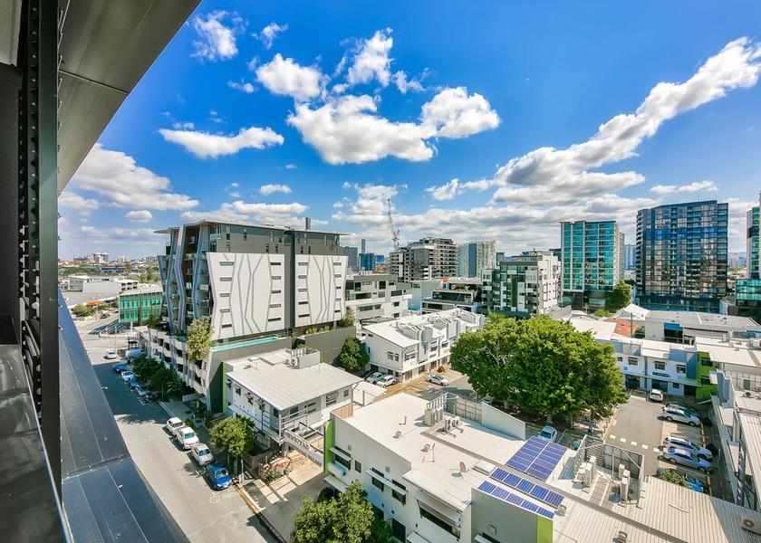 Queensland Newstead Street View