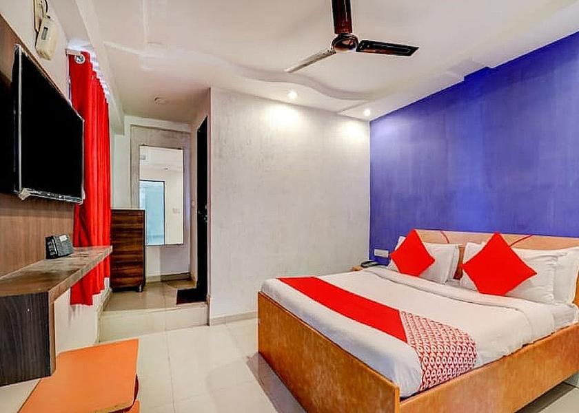 Gujarat Ahmedabad Room