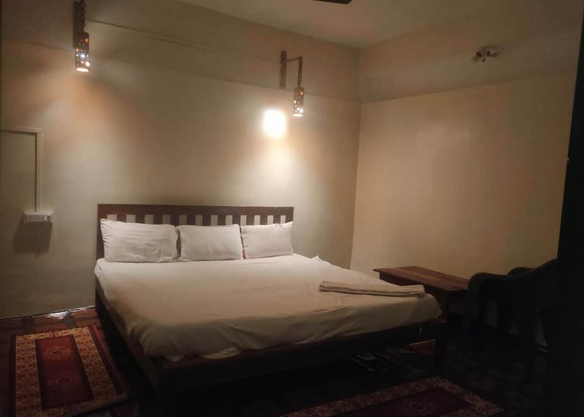Madhya Pradesh Baihar Room