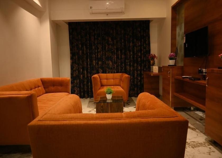 Maharashtra Daund Room
