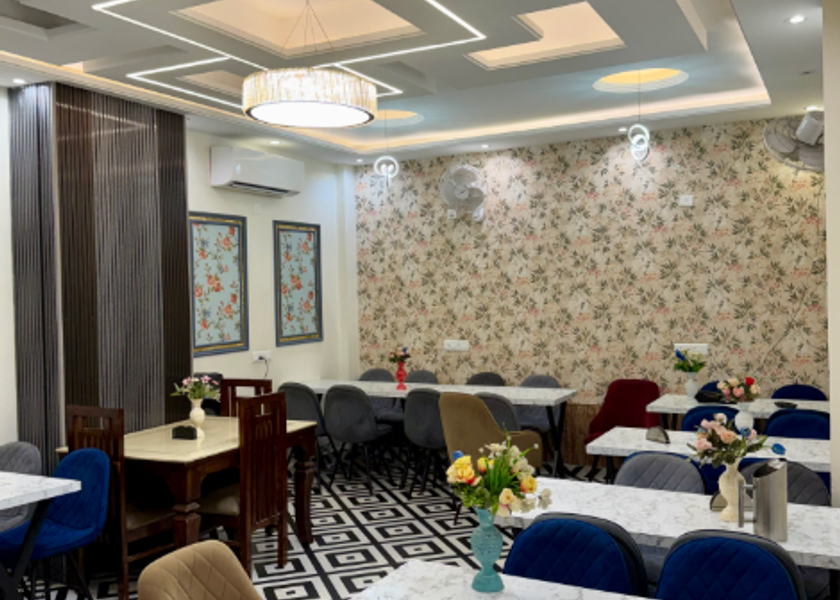 Uttar Pradesh Noida Food & Dining