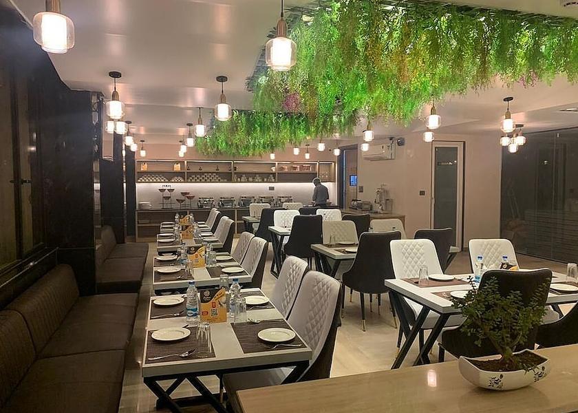 Uttar Pradesh Noida Restaurant